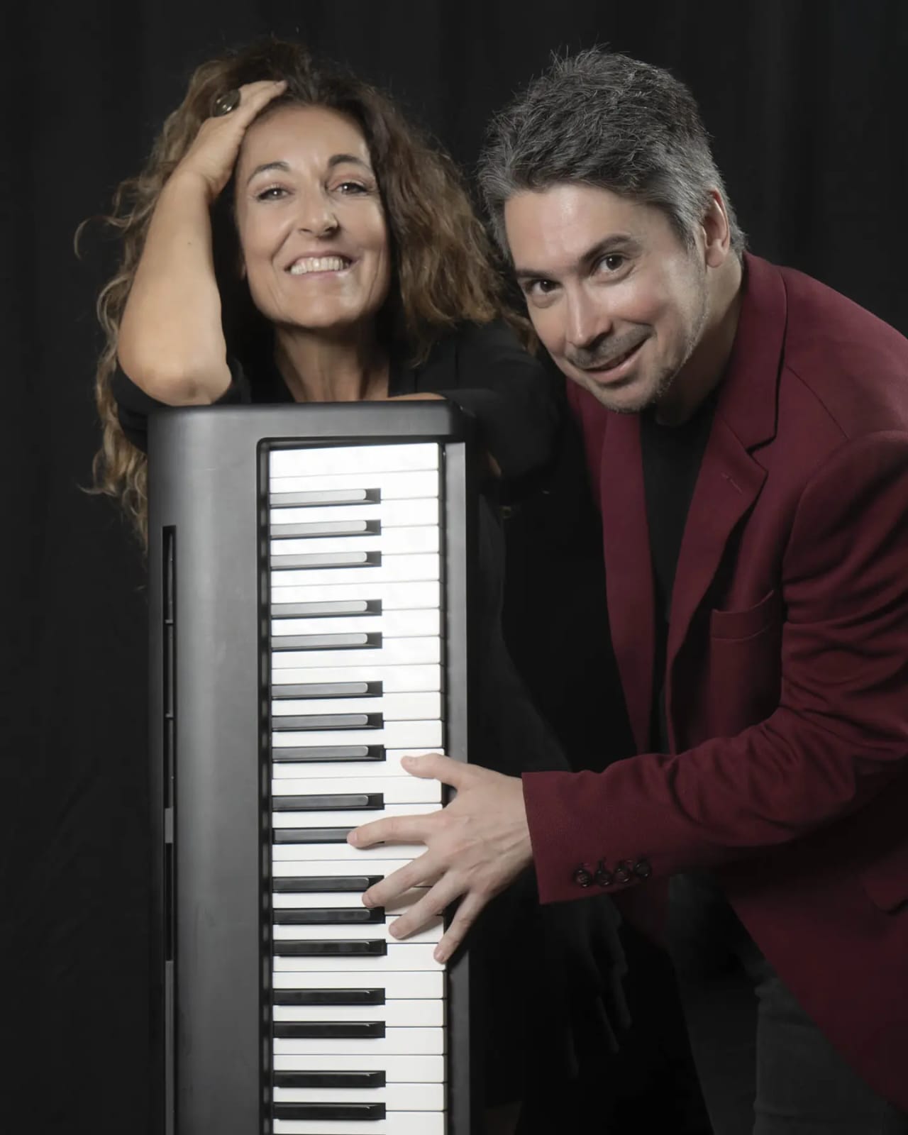 MUSICA: CARMEN MORAN Y JUAN JOSÉ ZEBALLOS